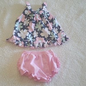 6-12 mo Ruffle Butts Outfit